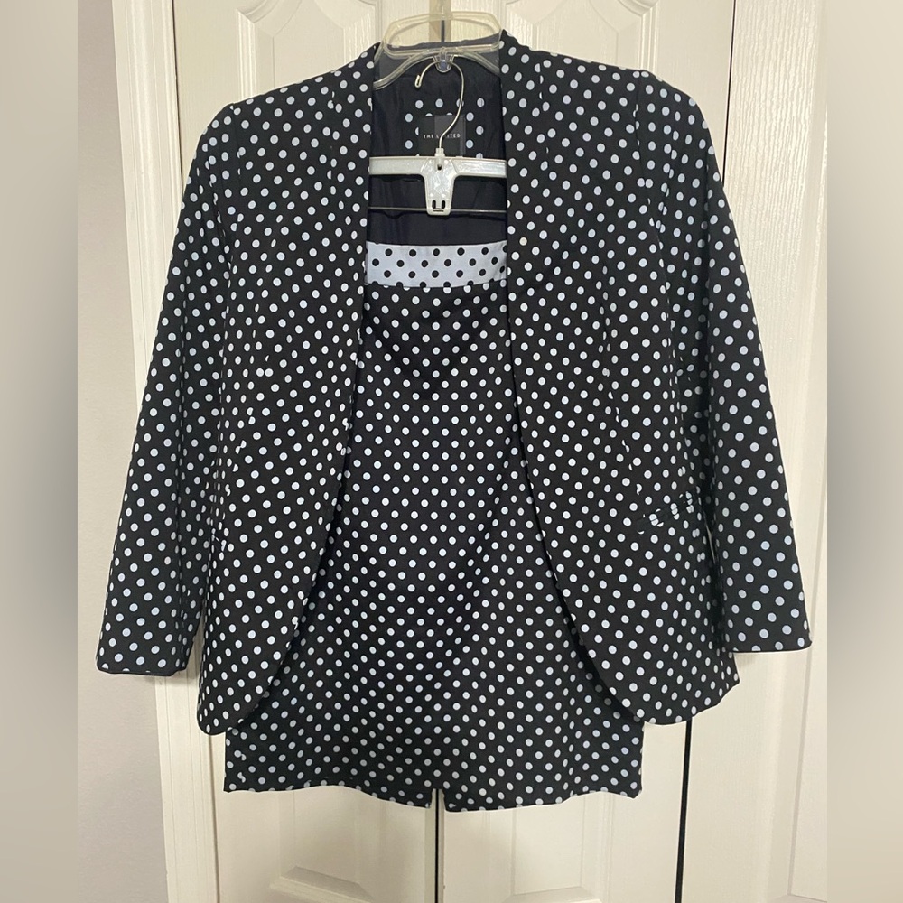 The Limited Navy & Light Blue Polka Dot Skirt Suit Size:M *Can buy as separates.